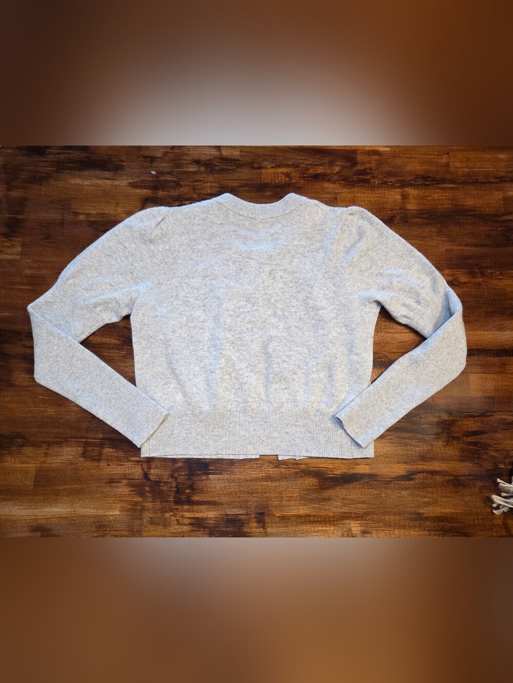Free People Grey 100% Cashmere Button Cardigan Sweater M Old Money Quiet Luxury - Picture 7 of 7